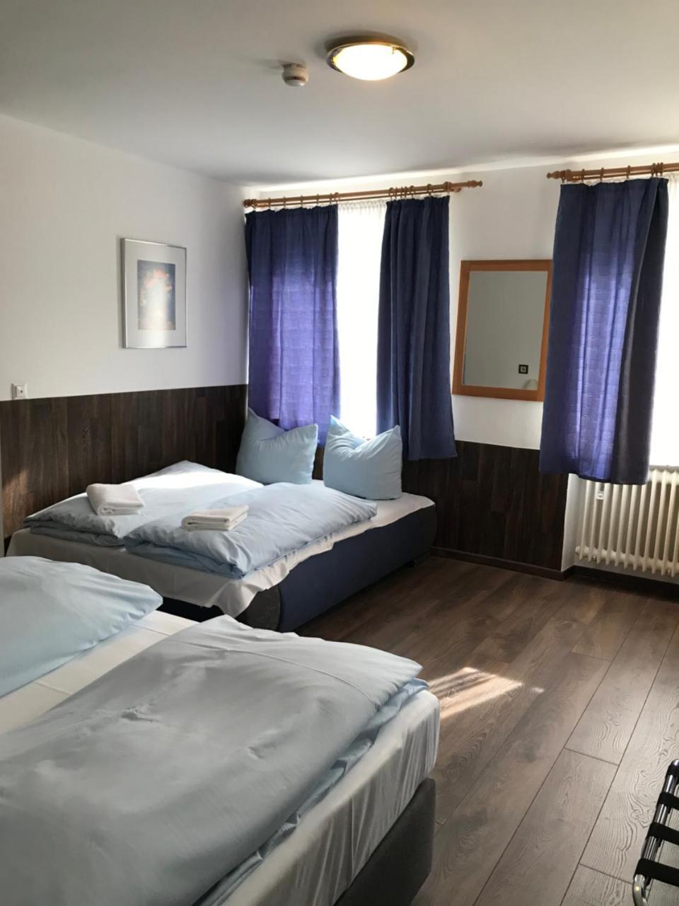 Hotel Guntia Günzburg Esterno foto