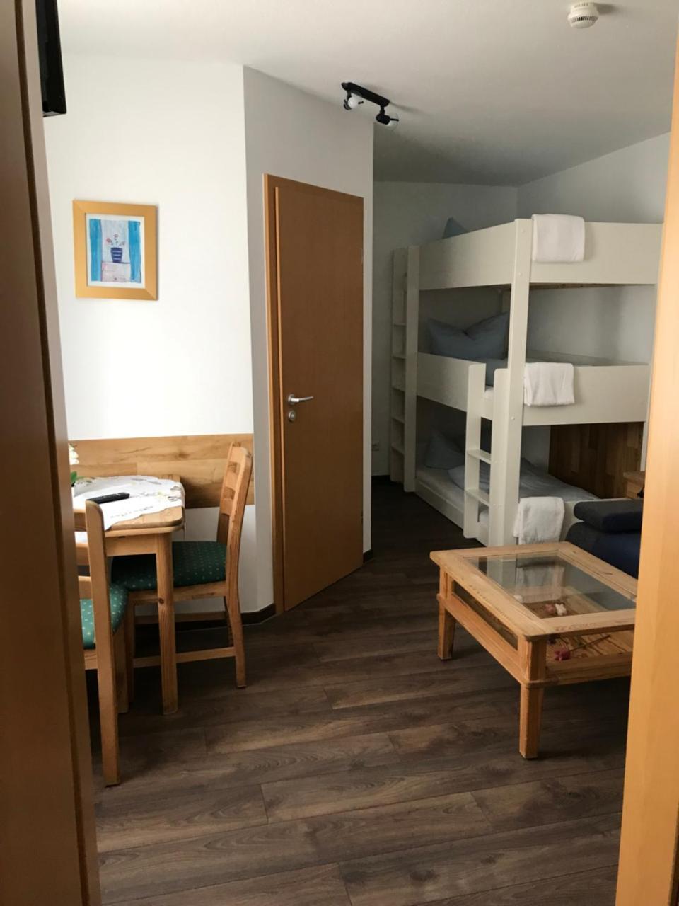 Hotel Guntia Günzburg Esterno foto